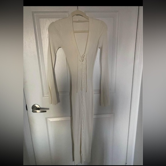 MESHKI MIDI BODYCON WHITE DRESS SIZE XXS like new - Picture 3 of 3